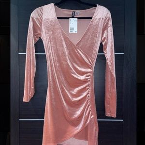 H&M Long Sleeve Dress